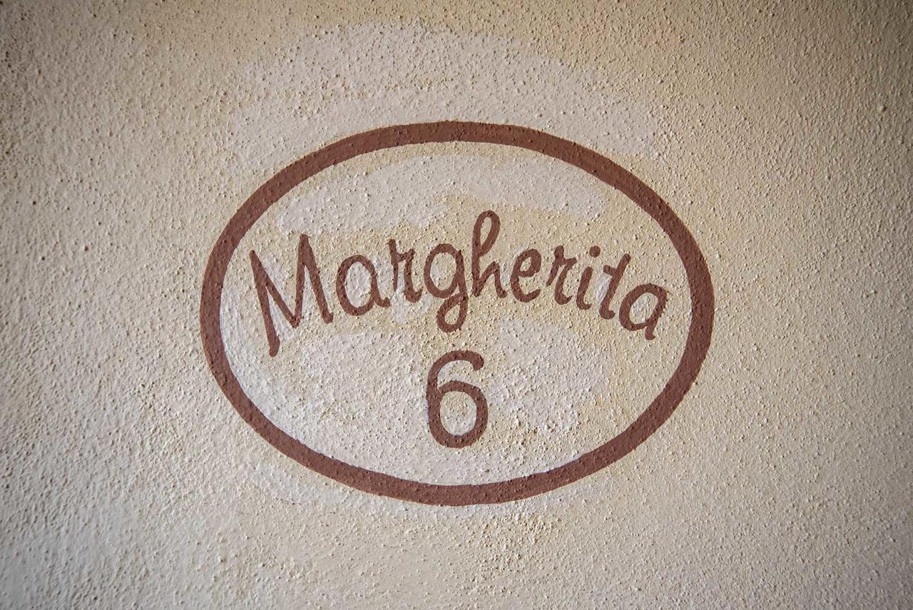 Agriturismo Le Gallozzole Monteriggioni Exterior photo
